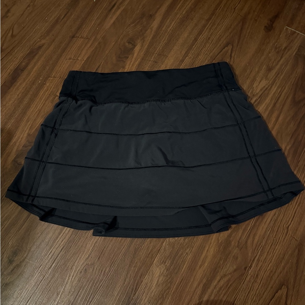 lululemon pace rival black skirt